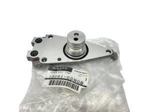 Nockenwellenabdeckung 1304100Q0B Renault 0.9-1.2 TCe Original Neu