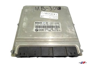 Steuergerät ECU 0281010300  NNN100720 Bosch
