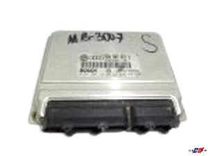 Steuergerät ECU 0261204183 8D0907557S Bosch