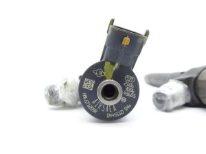 Einspritzdüse  1.6 Dci  0445110546