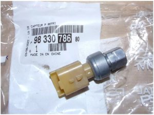 Klimaanlagen-Drucksensor 9833078680 Neu OE PSA C2
