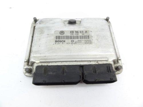 Motorsteuergerät Bosch 03890609JM 0281011029