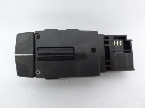 Radioknopf Renault Laguna 2 8200058695