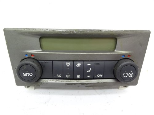 Klimaanlagenbedienfeld 8200264424 Renault Laguna 2