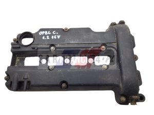 Ventildeckel 1.2 16V  F531002 OE Opel Corsa