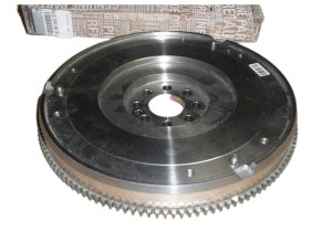Schwungrad Espace IV 2,0 DCI 123004227R  Neu Original Renault