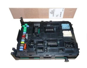 Sicherungskasten 3008, 5008 Original 657064