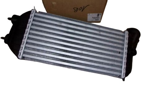 Luftkühler 2.0HDI 0384P3 Neu OE PSA 3008
