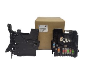 Sicherungsmodul 9822150080 Citroen Peugeot Toyota Original