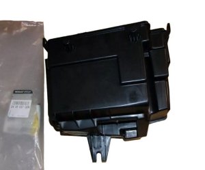 Sicherungskasten 243503708R Renault Trafic III Original