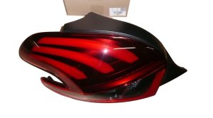 Linke Rückleuchte 9825601280 Peugeot 208 Facelift Original