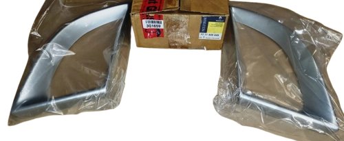 Lufteinlassgitter 7711425445 Renault Megane III Original