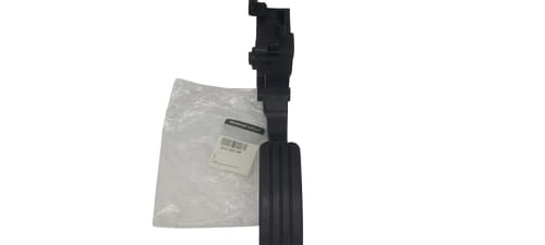 Potentiometer  Gaspedal Original 180100024R  R Fluence