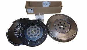 Zweimassenschwungrad + Kupplung 1675875680 Peugeot 308 II 1.2THP Original