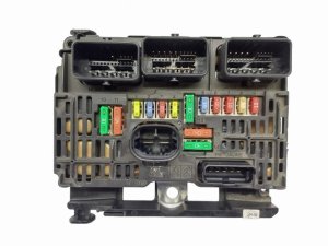 Sicherungskasten  6500CK Citroen Peugeot BSM-L04