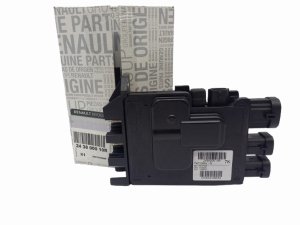 Sicherungsmodul BSI Orig. 243800010R Scenic 3  1.4TCE