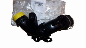 Luftleitung 9812736080 Peugeot 308 3008 1.6HDI Original Neu