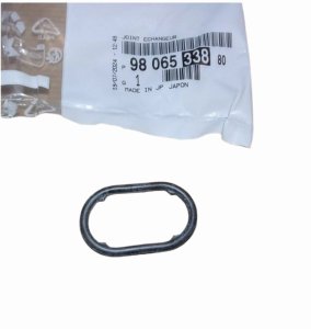 Ölkühlerdichtung für Getriebe 9806533880 Peugeot 5008  1.2 THP Original Neu