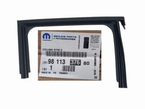 Fensterdichtung hinten rechts 9811337680 Peugeot 2008 13 – Original