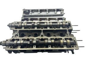 Zylinderkopf Komplett 9650352580 0200FT Citroen Peugeot 2.0 16V