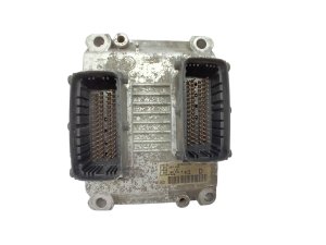 Steuergerät  ECU ME73H4F006 0261207490 1039S01950 Fiat Bosch