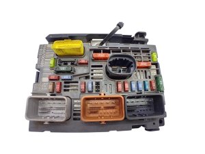 Steuergerät BSM-R05-00  9666700480 Citroen Peugeot Delphi