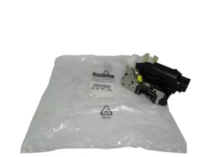 Türschloss links vorne 805038137R Duster Original