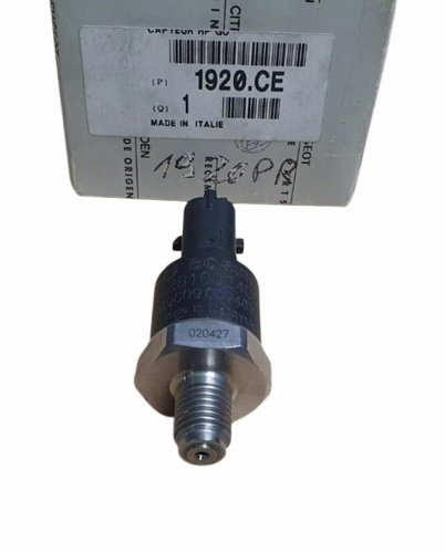 Kraftstoffdrucksensor 1920CE 1920.CE Peugeot Boxer II 2.8HDI Neu Original