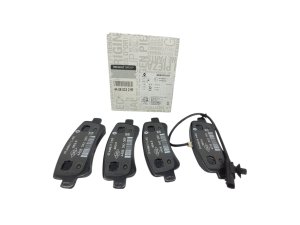 Bremsbeläge hinten Original 440603321R Master 3