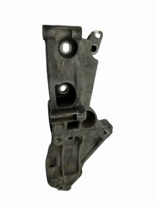 Befestigung für Lichtmaschine 8200425034 Renault Clio 3 Megane 2  1,6