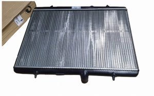 Wasserkühler 1330.Y5 1330Y5 Citroen Peugeot 2.0HDI Original Neu