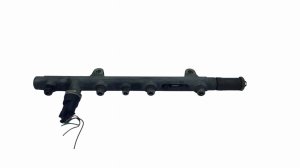 Einspritzleiste 8200347176 Gebraucht Original Renault Opel Volvo 1.9 D