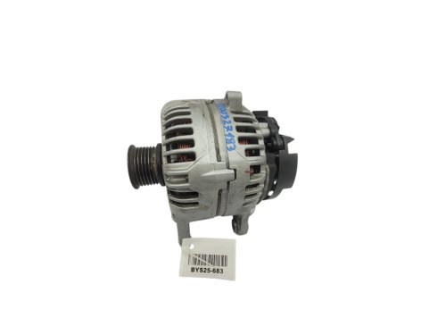 Lichtmaschine  1.4 1.6 8200327183 0124525070   Renault Dacia