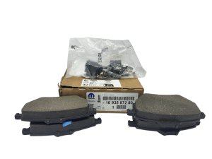 Bremsbeläge hinten 1693587280 Citroën C4 Picasso Peugeot 308 3008 Original Neu