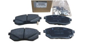 Bremsbeläge vorne 410609323R Dacia Spring EV Original Neu