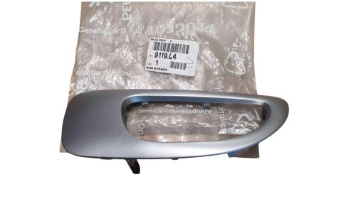 Zierelement für die rechte Innen-Türklinke 9119.L4 9119L4 Peugeot 307 Neu, Original